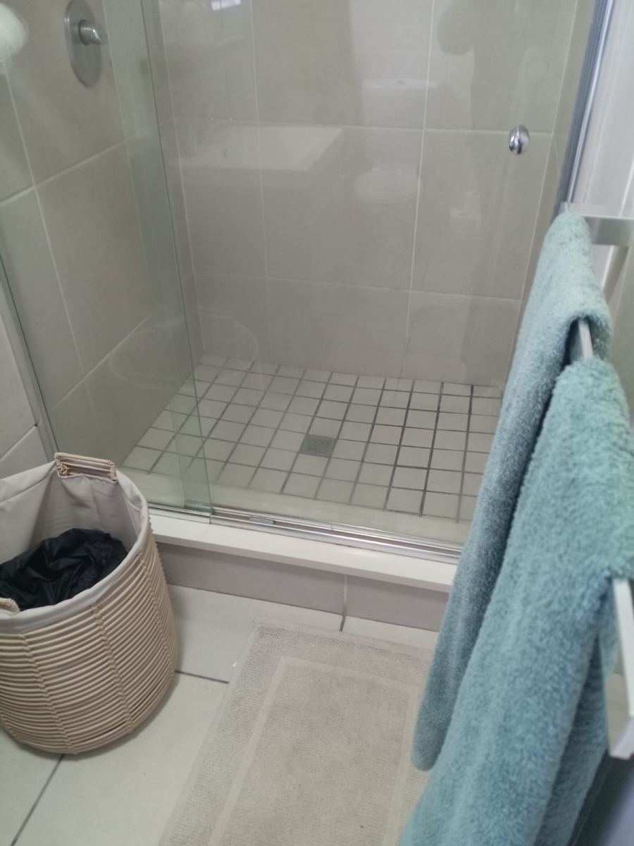 To Let 1 Bedroom Property for Rent in De Velde Western Cape